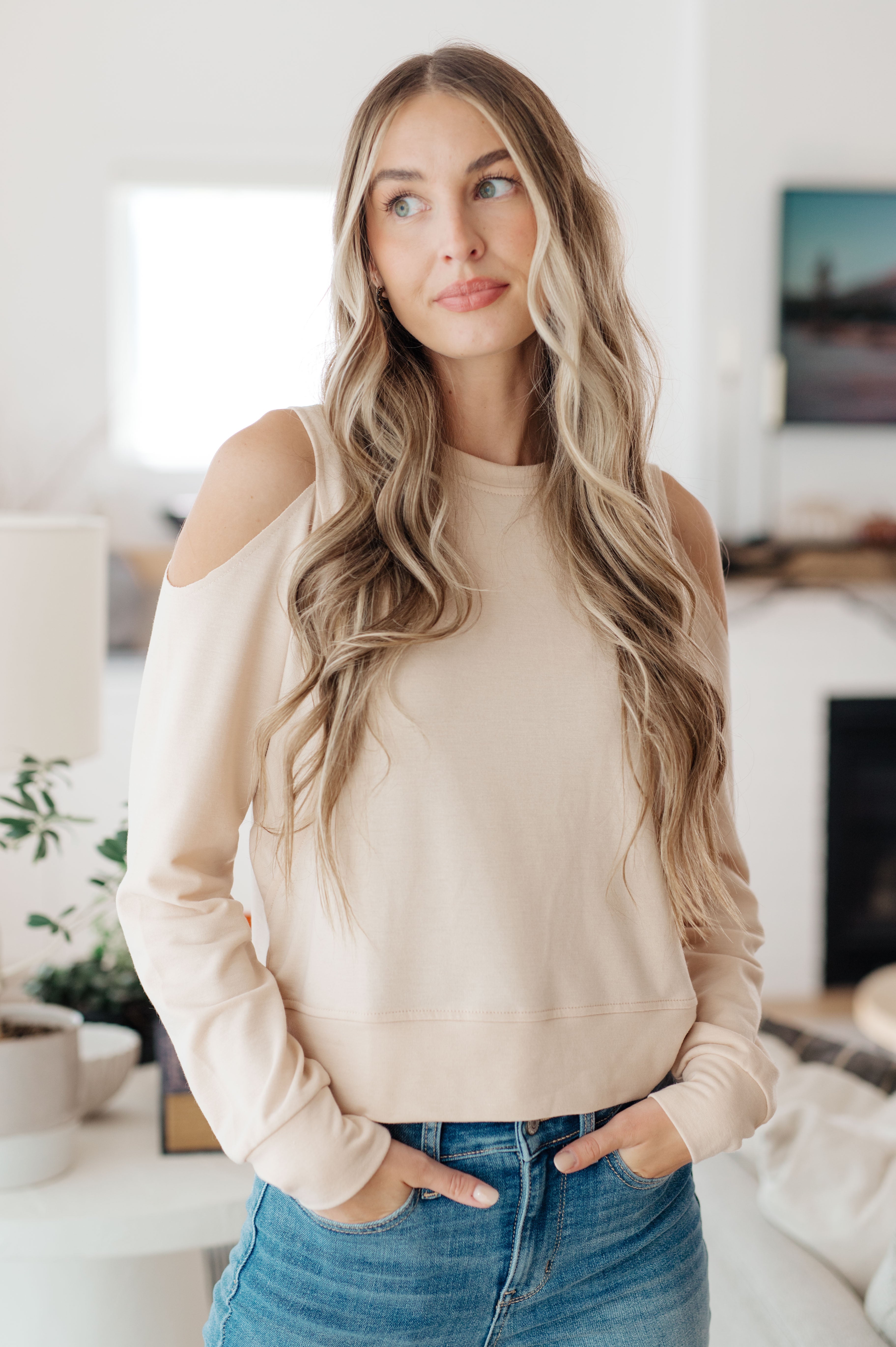 CarefullyCraftedColdShoulderBlouse16