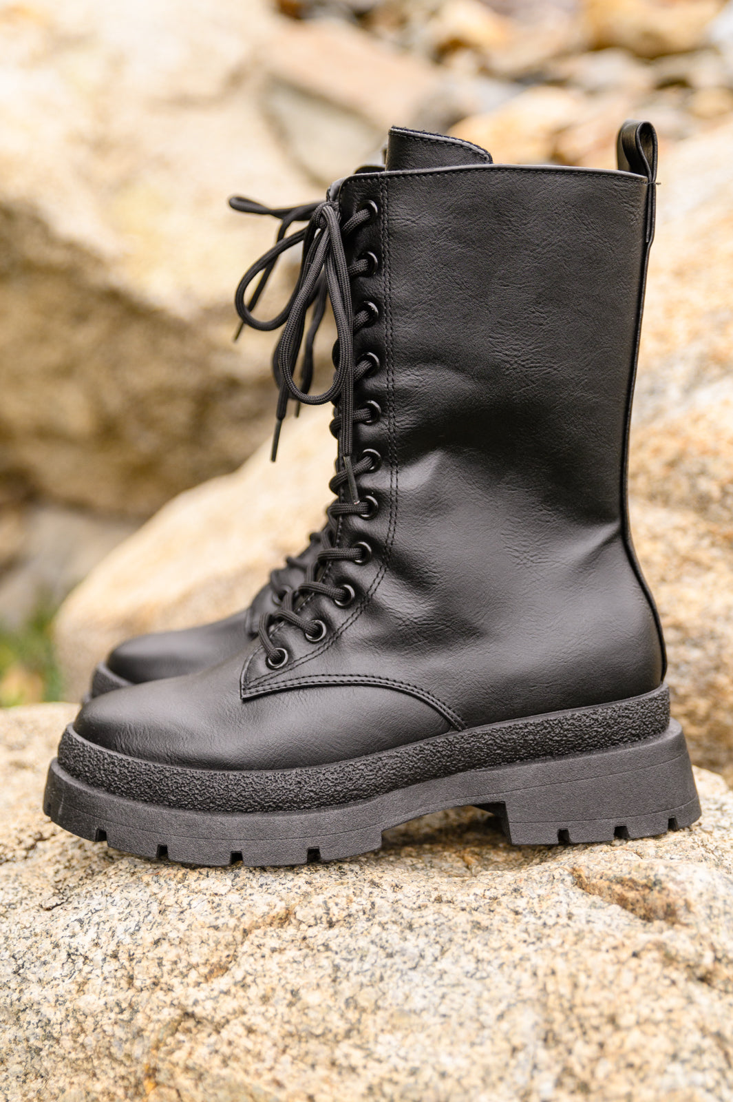 FreshFeelsCombatBootsInBlack2